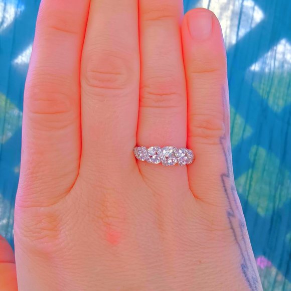 Sterling Silver Cubic Zirconia Cluster Twist Band Ring *NEW* - Picture 13 of 16